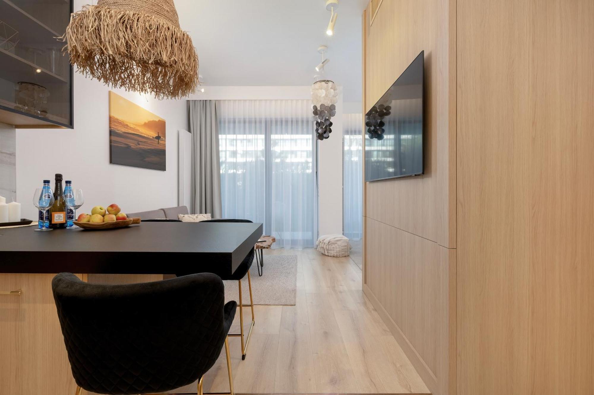Shelter Luxury Apartament Рогово Экстерьер фото